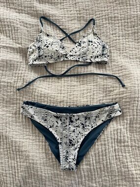 Carve Designs Blue and White Bikini with Cross-back and Reversible Bottoms